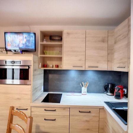 Les Menuires: 2 Pieces, 4 Pers, Pied Des Pistes, Parking Gratuit - Fr-1-178-100 Διαμέρισμα Saint-Martin-de-Belleville Εξωτερικό φωτογραφία